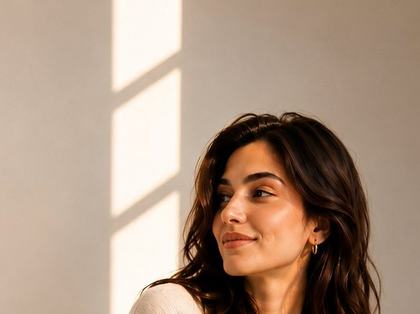 A clearly lit portrait in daylight